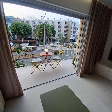 Superbe Appartement A 2 Minutes De La Mer Cavalaire-sur-Mer Exteriör bild